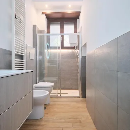 Apartment Cozy Flat Private Patio 2 Min Walk To Metro